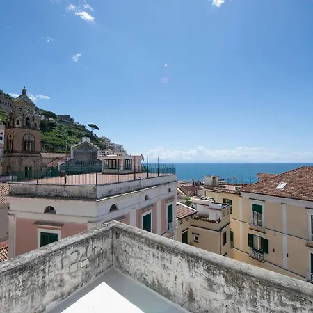 Casa de hóspedes Old Square & , 73 Steps From The Street Amalfi