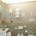Old Square & , 73 Steps From The Street Guest house 4*