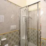 Old Square & , 73 Steps From The Street Guest house 4*
