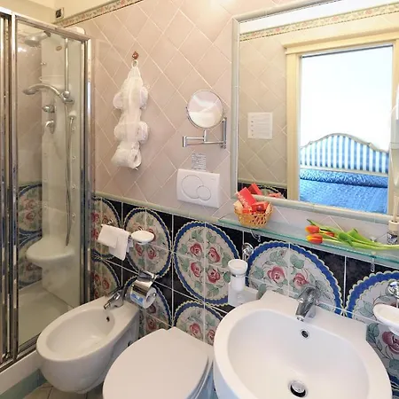 Old Square & , 73 Steps From The Street Πανσιόν Αμάλφι