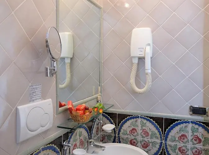 Old Square & , 73 Steps From The Street بيت ضيافة