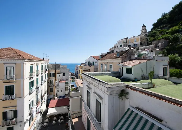 Old Square & , 73 Steps From The Street بيت ضيافة