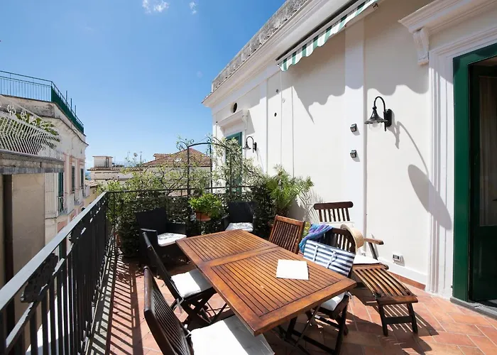 Old Square & , 73 Steps From The Street 4* أمالفي