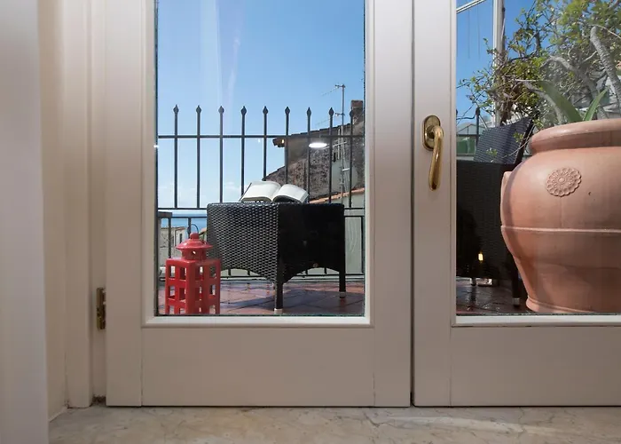 Affittacamere Old Square & , 73 Steps From The Street 4*